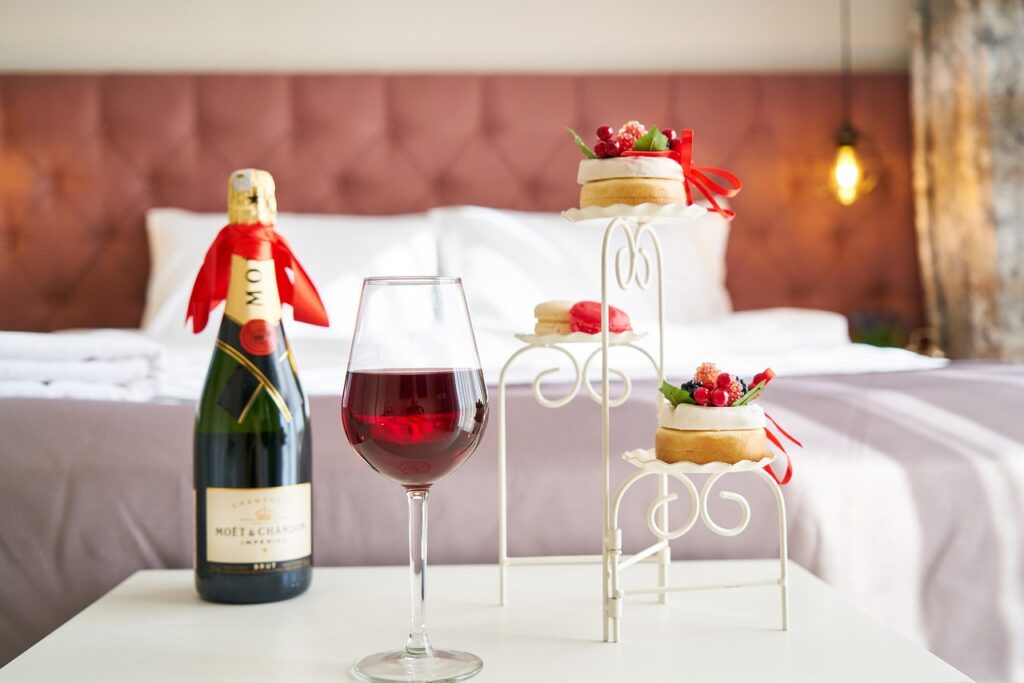 Best luxury for anniversary hotels in Japan